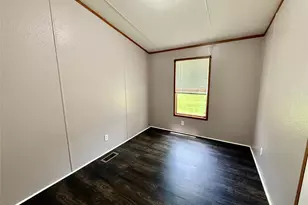 102 Western Way, Angleton, TX 77515 - Photo 23