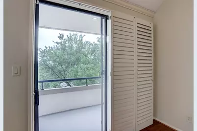 5220 Weslayan Street #310, Houston, TX 77005 - Photo 13