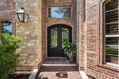 22 E Double Green Circle, The Woodlands, TX 77382 - Photo 3