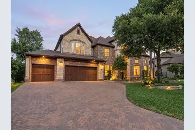 22 E Double Green Circle, The Woodlands, TX 77382 - Photo 1