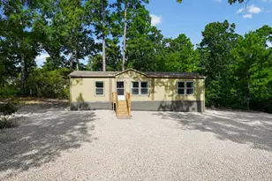 10 Oakwood Dr, Huntsville, TX 77320 - Photo 5