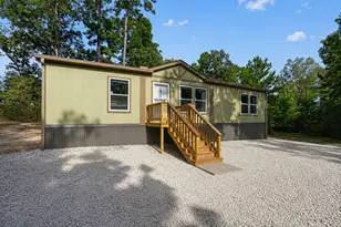 10 Oakwood Dr, Huntsville, TX 77320 - Photo 3