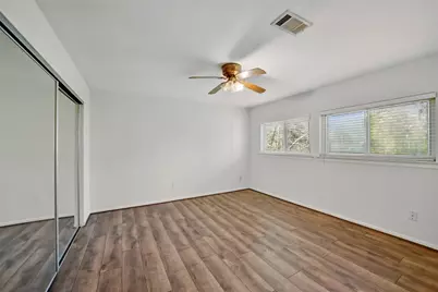 19 Still Glen Court, The Woodlands, TX 77381 - Photo 15