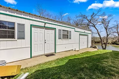 483 Riverside Drive, Palacios, TX 77465 - Photo 19