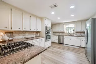 7618 Hurst Forest Dr, Humble, TX 77346 - Photo 15