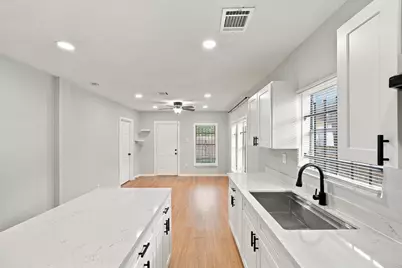 2903 Burkett Street, Houston, TX 77004 - Photo 17