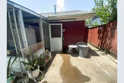 1838 Huge Oaks Street, Houston, TX 77055 - Photo 5