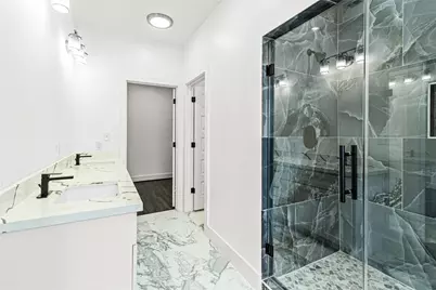 2204 Hoskins Drive, Houston, TX 77080 - Photo 7