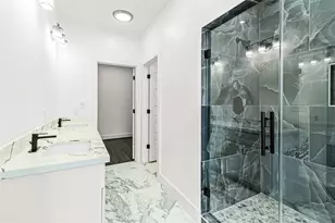 2204 Hoskins Dr, Houston, TX 77080 - Photo 7