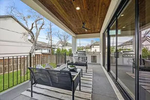 3502 Durness Way, Houston, TX 77025 - Photo 9