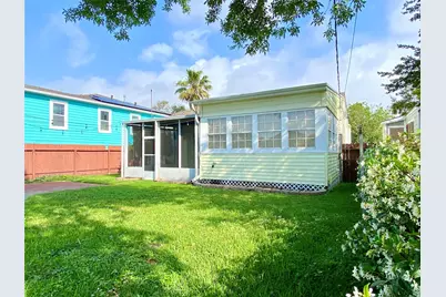 4817 Alamo Drive, Galveston, TX 77551 - Photo 27