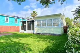 4817 Alamo Dr, Galveston, TX 77551 - Photo 27