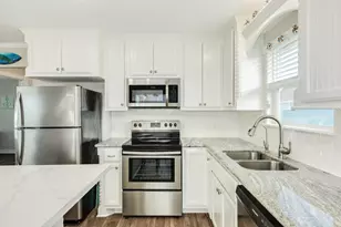 222 Sea Oats Dr, Surfside Beach, TX 77541 - Photo 7