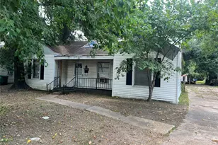 10612 Oswego St, Houston, TX 77029 - Photo 1