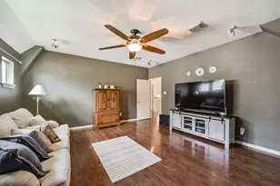 13631 Elm Shores Dr, Houston, TX 77044 - Photo 35