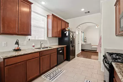 2816 Sand Dune Private Drive, Seabrook, TX 77586 - Photo 7