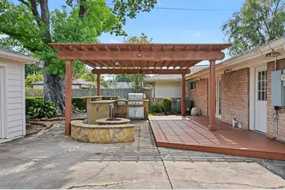 5618 Edith Street, Houston, TX 77081 - Photo 31