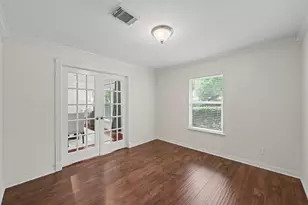 5618 Edith St, Houston, TX 77081 - Photo 9