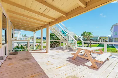 922 Seashell Drive, Surfside Beach, TX 77541 - Photo 13