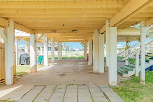 922 Seashell Dr, Surfside Beach, TX 77541 - Photo 35