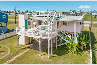 922 Seashell Drive, Surfside Beach, TX 77541 - Photo 1