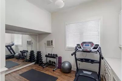 4236 Oberlin Street, West University Place, TX 77005 - Photo 29