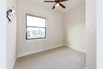 2048 W Main Street, Houston, TX 77098 - Photo 33