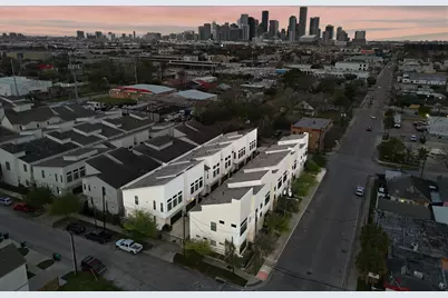 118 N Hutcheson Street, Houston, TX 77003 - Photo 21