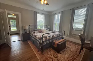 824 S Masonic St, Bellville, TX 77418 - Photo 11