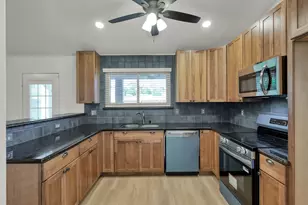 23911 Spring Moss Dr, Spring, TX 77373 - Photo 9