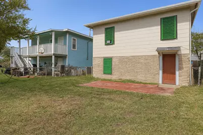 6113 Avenue Q 1/2 #2, Galveston, TX 77551 - Photo 13
