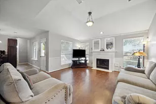 11839 Capitol Heights Dr, Houston, TX 77065 - Photo 11