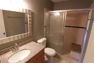 10555 Turtlewood Ct, Houston, TX 77072 - Photo 11