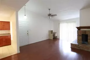 10555 Turtlewood Ct, Houston, TX 77072 - Photo 5