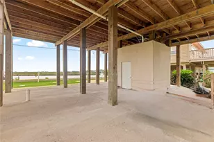 167 Garth St, Freeport, TX 77541 - Photo 3