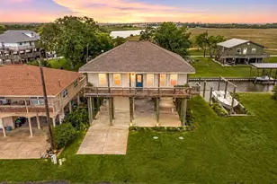 167 Garth St, Freeport, TX 77541 - Photo 1