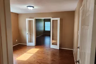 2 Signal Hill Dr, Manvel, TX 77578 - Photo 11