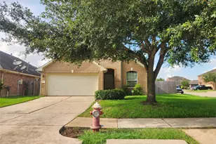 2 Signal Hill Dr, Manvel, TX 77578 - Photo 1