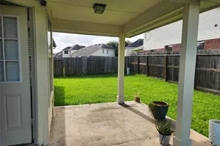 2 Signal Hill Dr, Manvel, TX 77578 - Photo 19