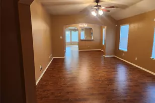 2 Signal Hill Dr, Manvel, TX 77578 - Photo 3