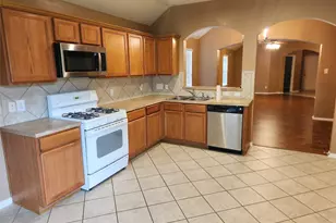 2 Signal Hill Dr, Manvel, TX 77578 - Photo 9