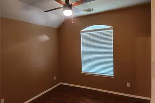 2 Signal Hill Dr, Manvel, TX 77578 - Photo 15