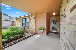 1906 Westbriar Ct, Deer Park, TX 77536 - Photo 5