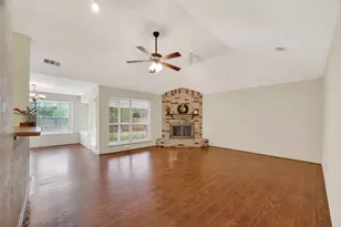 1906 Westbriar Ct, Deer Park, TX 77536 - Photo 7