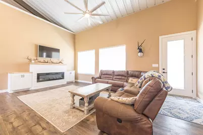 487 County Road 301, Shiner, TX 77984 - Photo 11