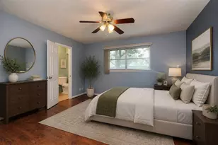 9418 Meadowbriar Ln, Houston, TX 77063 - Photo 11