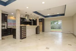 9418 Meadowbriar Ln, Houston, TX 77063 - Photo 7