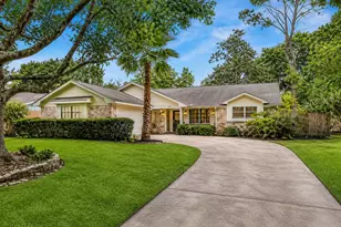 9418 Meadowbriar Ln, Houston, TX 77063 - Photo 1