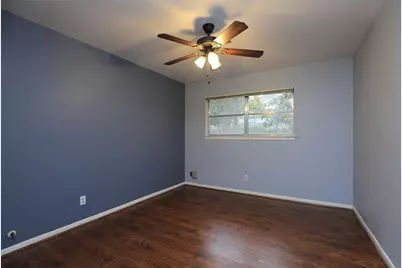 9418 Meadowbriar Lane, Houston, TX 77063 - Photo 19