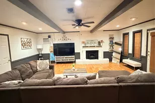 517 Temple St, Woodville, TX 75979 - Photo 7